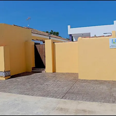Muelle Pesquero 66 بيت للعطل *